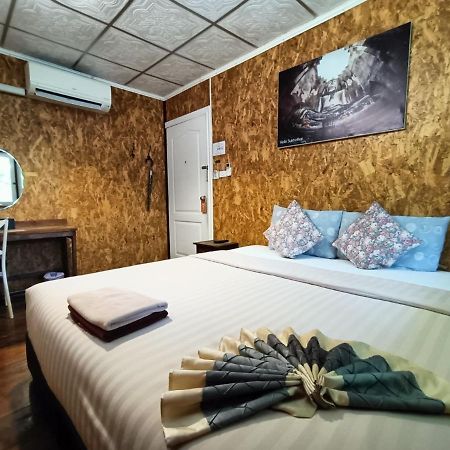 Aenguy Hostel Сукотаи Экстерьер фото